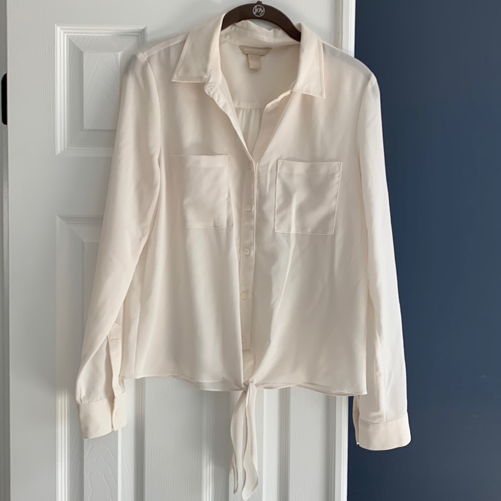 Ivory flowy top